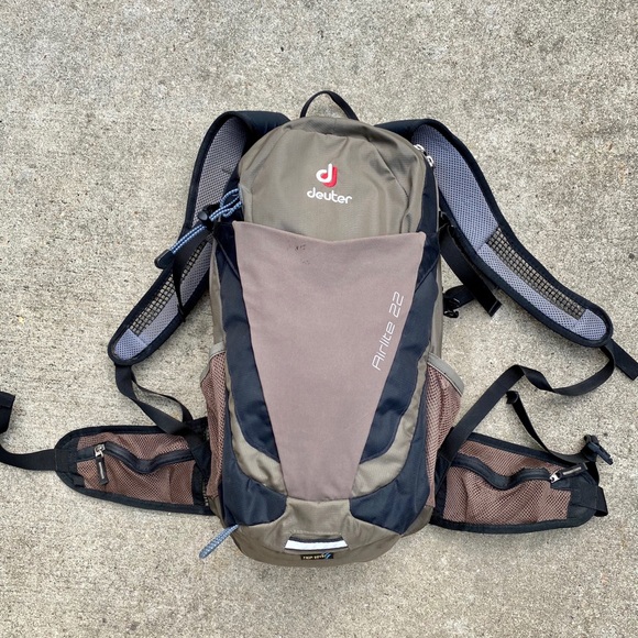 deuter airlite 22